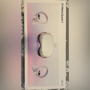 Standalone White VR Headset for Immersive Experiences